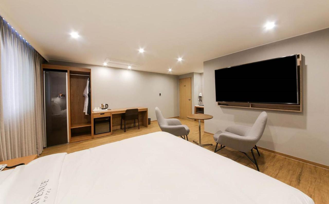 H Avenue Hotel In 庆州 外观 照片