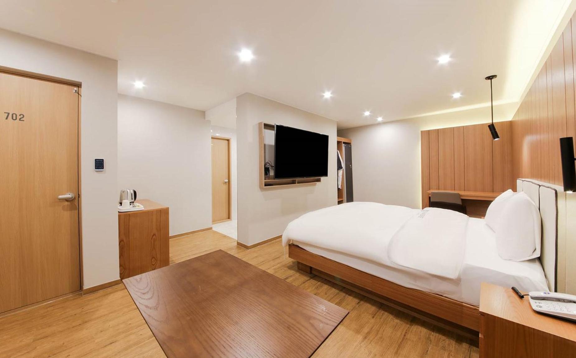 H Avenue Hotel In 庆州 外观 照片