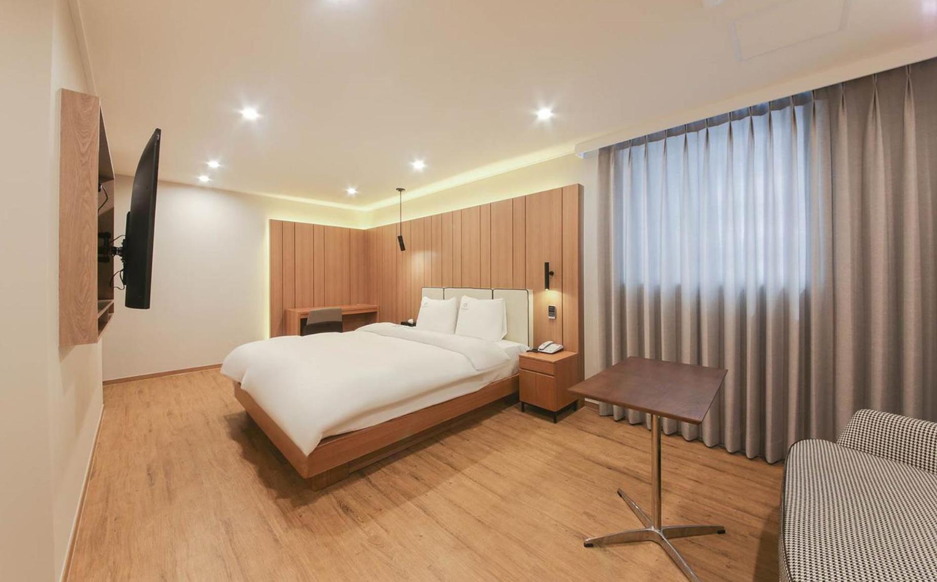 H Avenue Hotel In 庆州 外观 照片