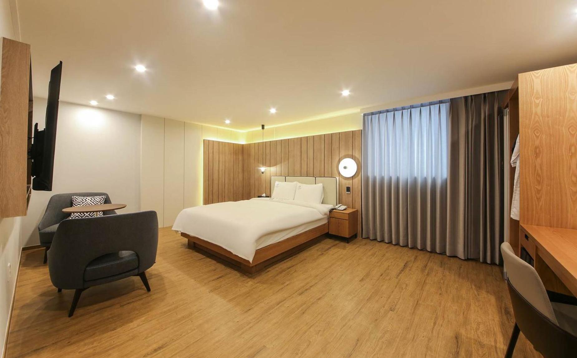 H Avenue Hotel In 庆州 外观 照片