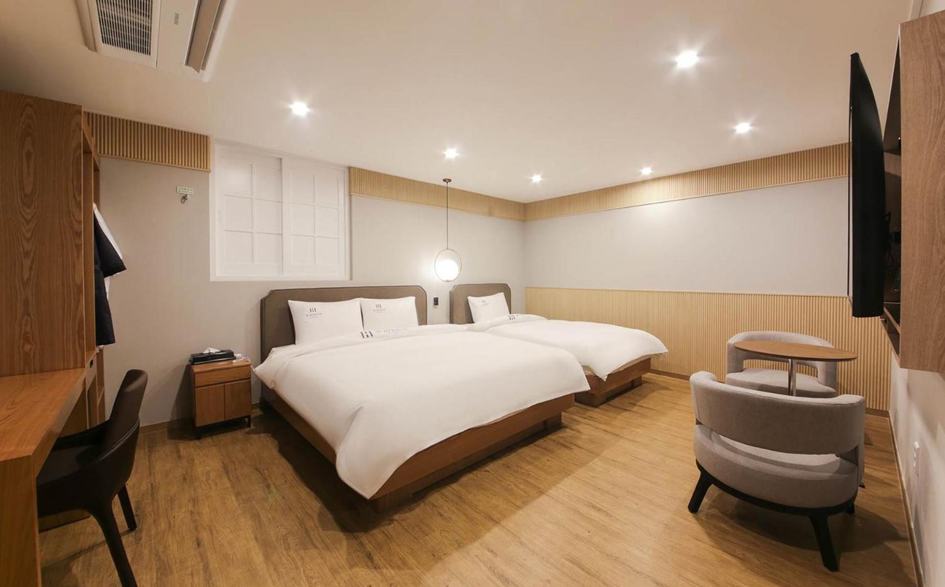 H Avenue Hotel In 庆州 外观 照片